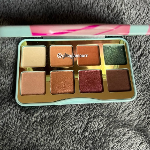 🎄☕️Too Faced Christmas Coffee Mini Eye Shadow Palette🎄☕️ - Picture 5 of 7